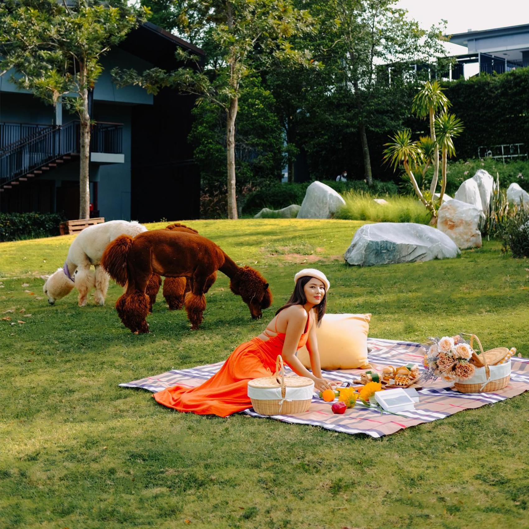 dusitD2 Khao Yai Hotel Mu Si Bagian luar foto