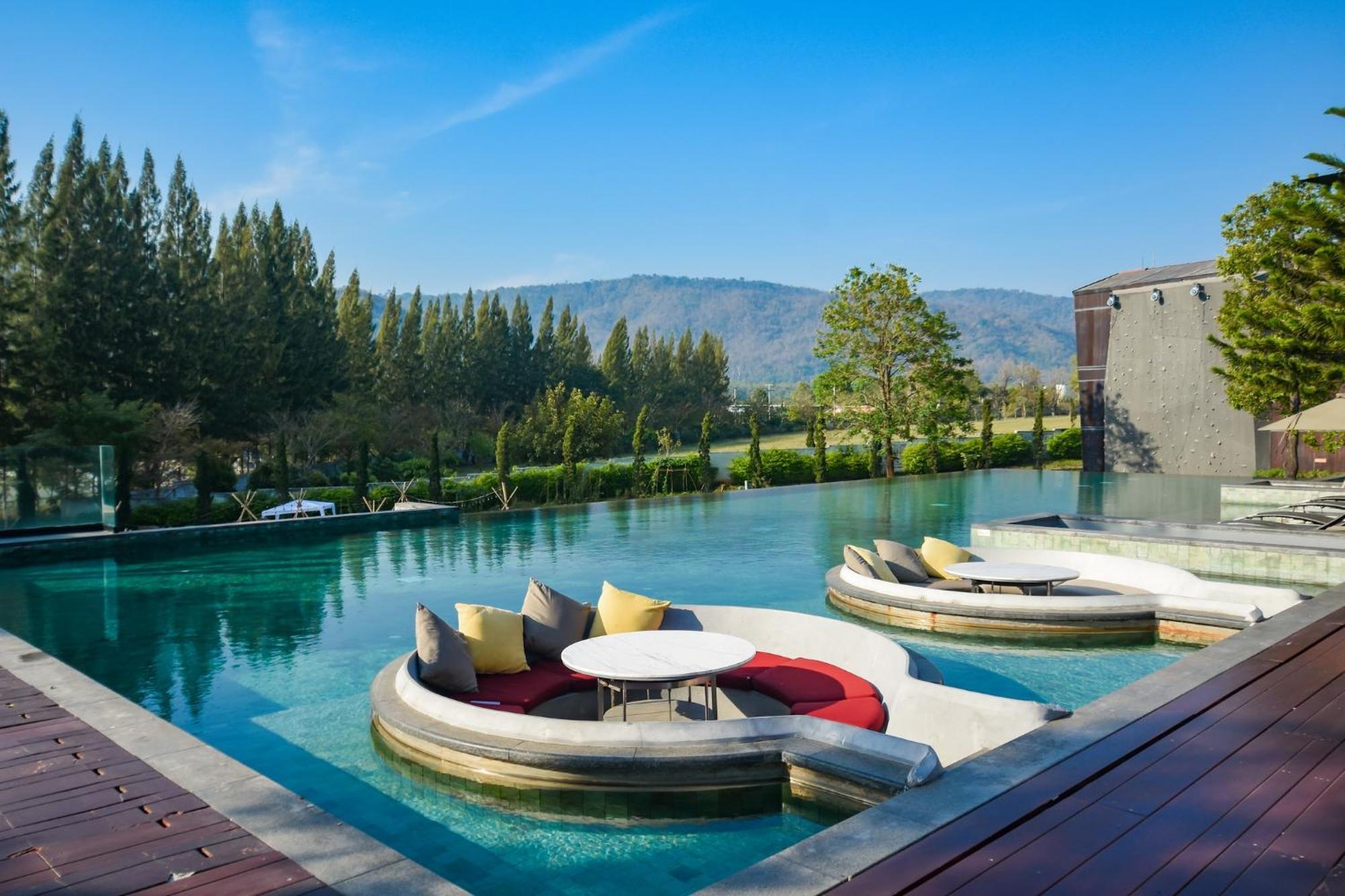 dusitD2 Khao Yai Hotel Mu Si Bagian luar foto