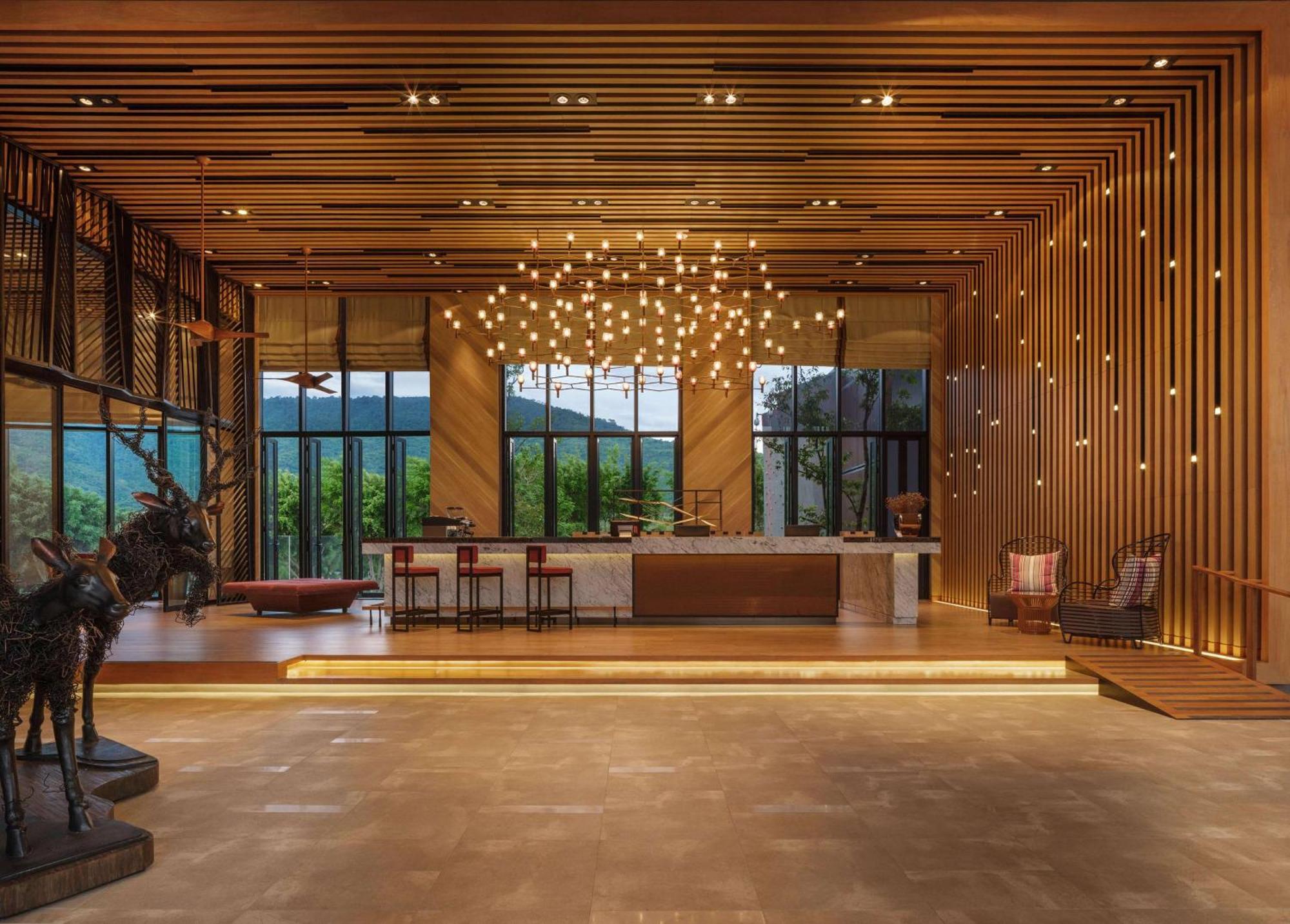 dusitD2 Khao Yai Hotel Mu Si Bagian luar foto
