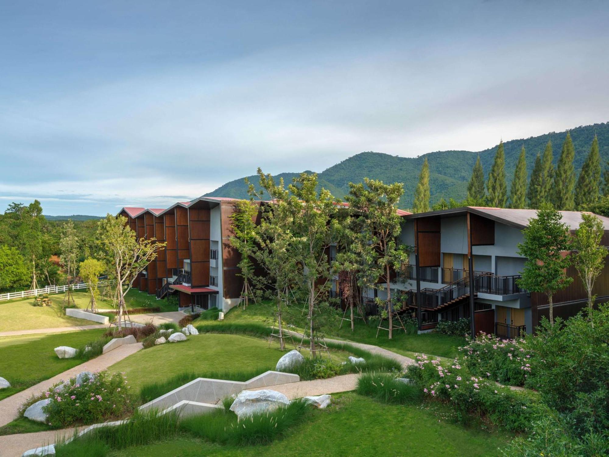 dusitD2 Khao Yai Hotel Mu Si Bagian luar foto